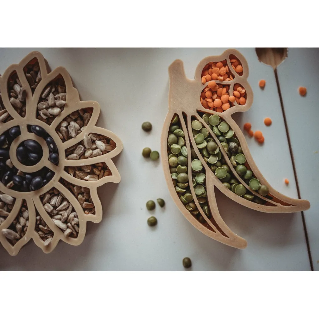Kinfolk Pantry Stampini, Formine E Rulli Creativi | Formina in bioplastica per pasta modellabile Fiore di Eucalipto